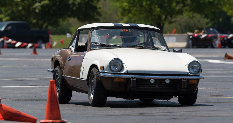 The beauty of event photos is that they can provide valuable data. Here it’s obvious to me I need to get stiffer front springs to combat weight transfer.